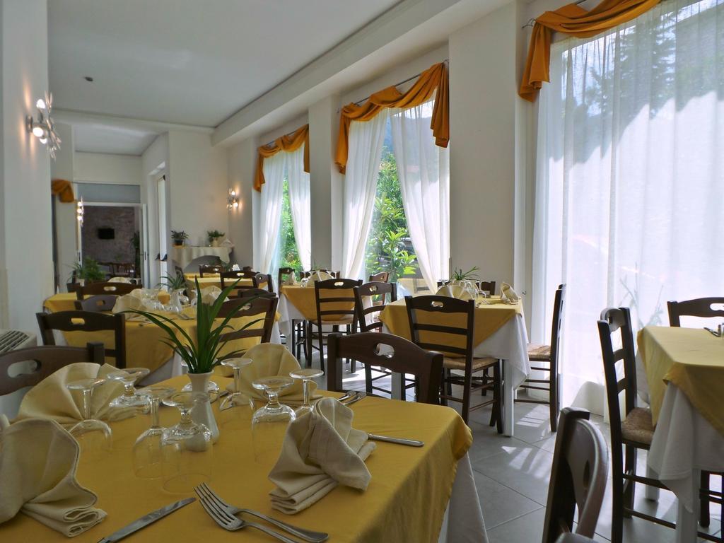 Hotel La Congiura Dei Baroni Teggiano Exteriér fotografie